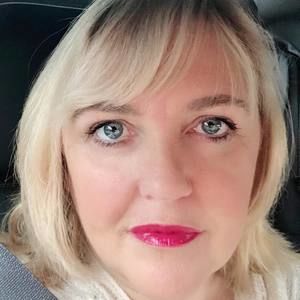 Meet your Posher, Lynne